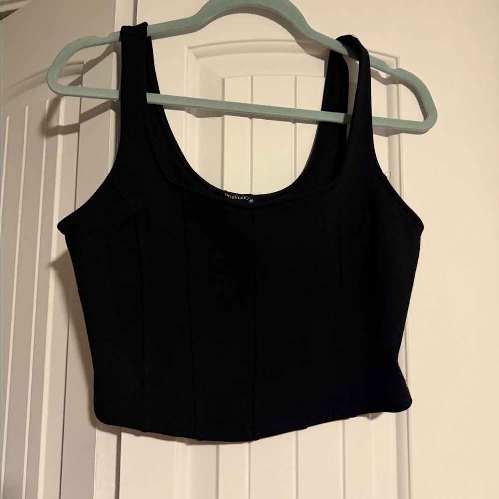 Black Cropped Tank Top